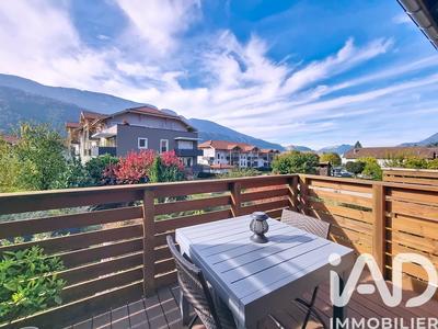 Appartement - 93 m² - 4 pièces