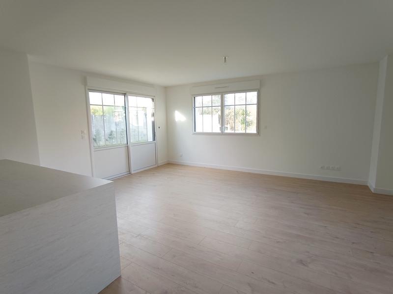 Maison - 143 m² - 6 pièces