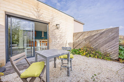 Maison - 141 m² - 6 pièces