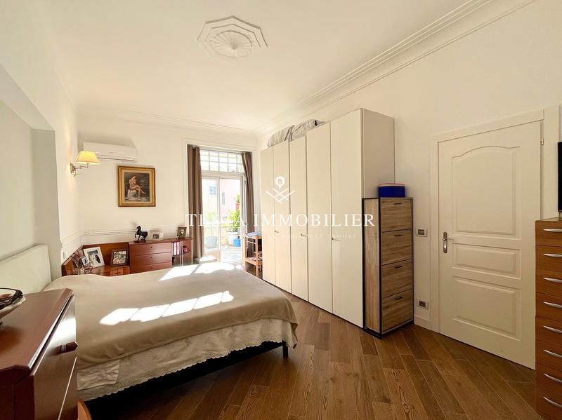 Appartement - 87 m² - 3 pièces