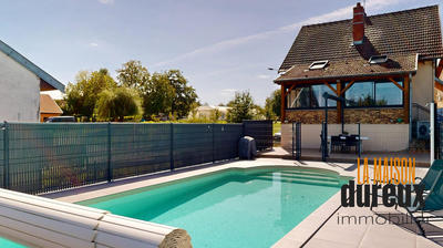 Maison - 160 m² - 6 pièces