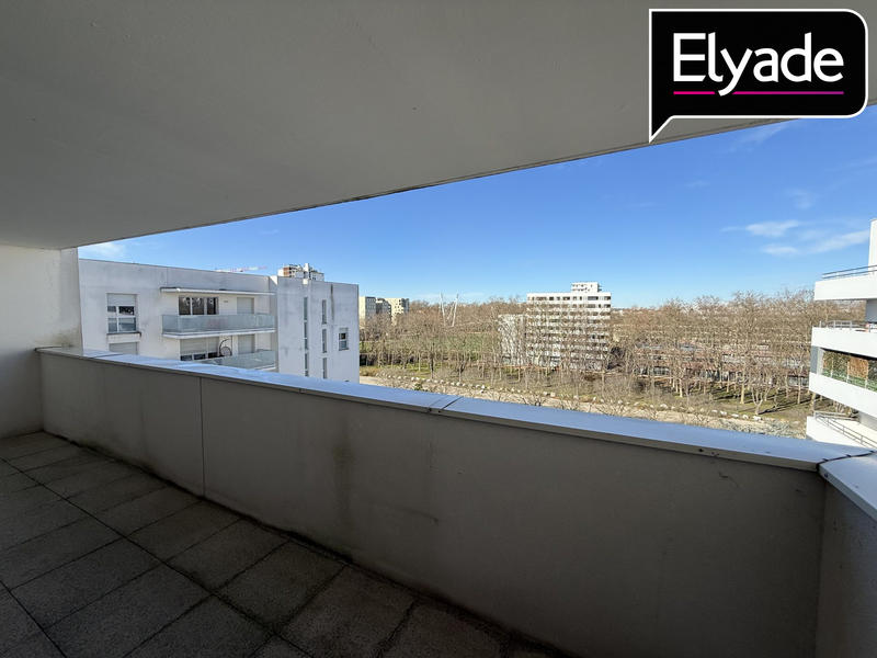 Appartement - 83 m² - 4 pièces