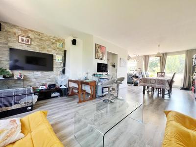 Appartement - 81 m² - 5 pièces