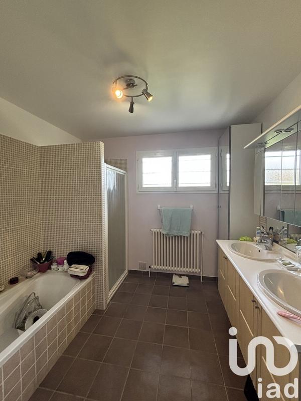 Maison - 165 m² - 7 pièces