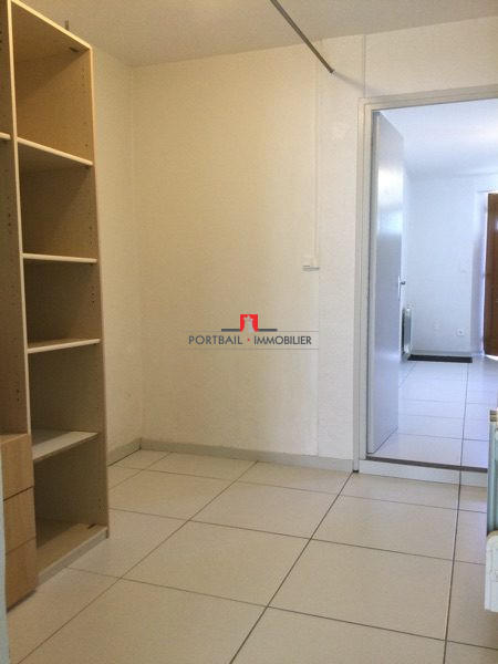 Maison - 99 m² - 4 pièces