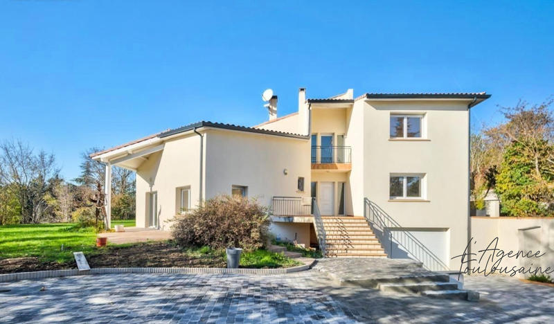 Villa - 231 m² - 6 pièces