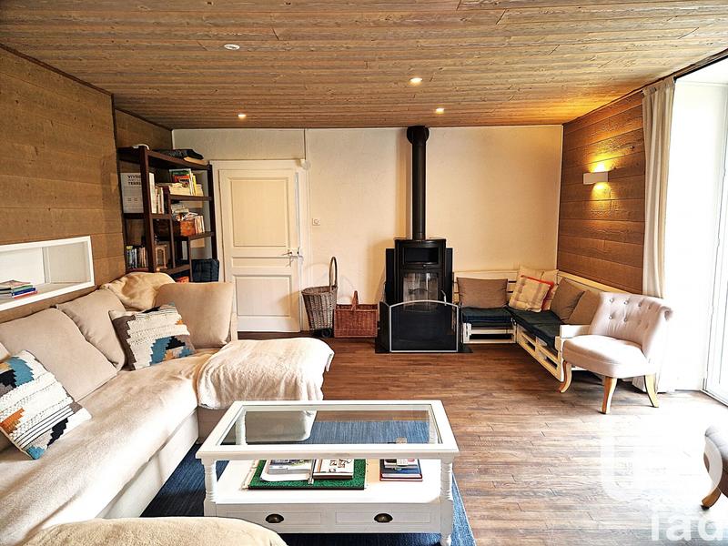 Maison de campagne - 275 m² - 8 pièces