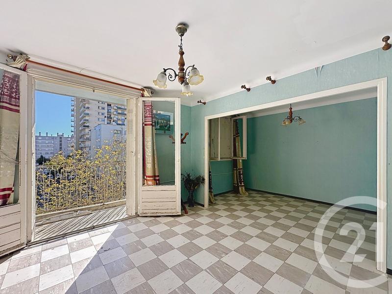 Appartement - 68 m² - 3 pièces