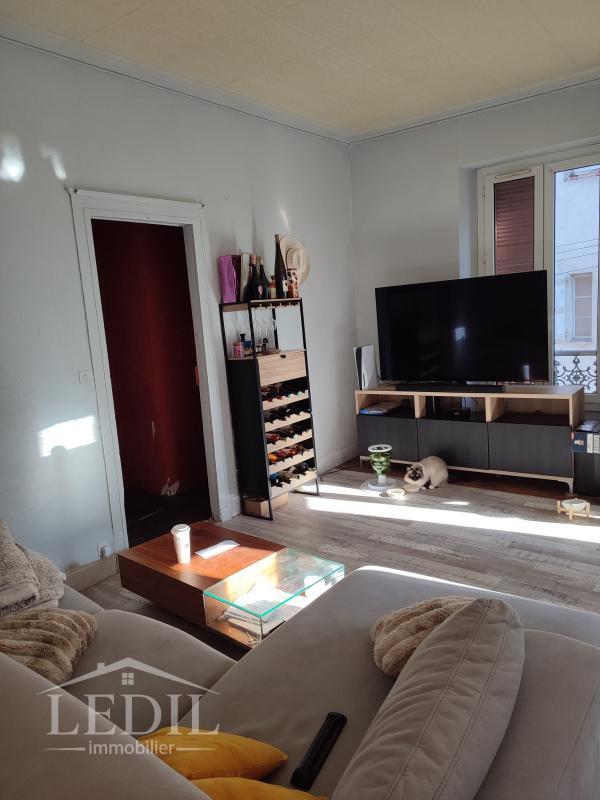 Immeuble - 350 m² - 6 pièces