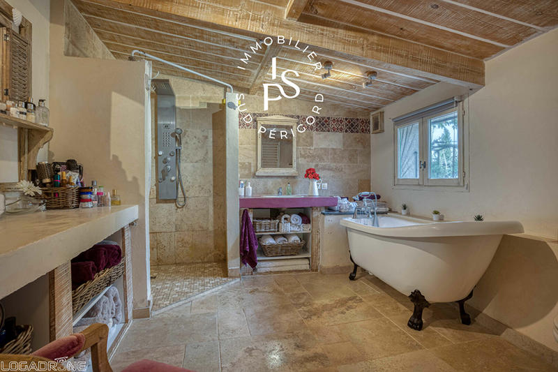 Maison - 117 m² - 5 pièces