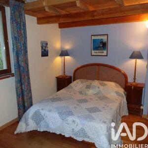 Maison - 280 m² - 11 pièces