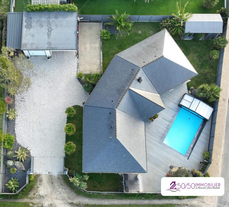 Maison contemporaine - 140 m² - 6 pièces