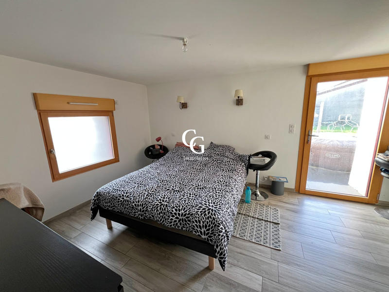 Maison - 145 m² - 5 pièces