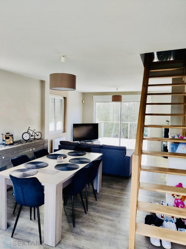 Maison - 80 m² - 4 pièces