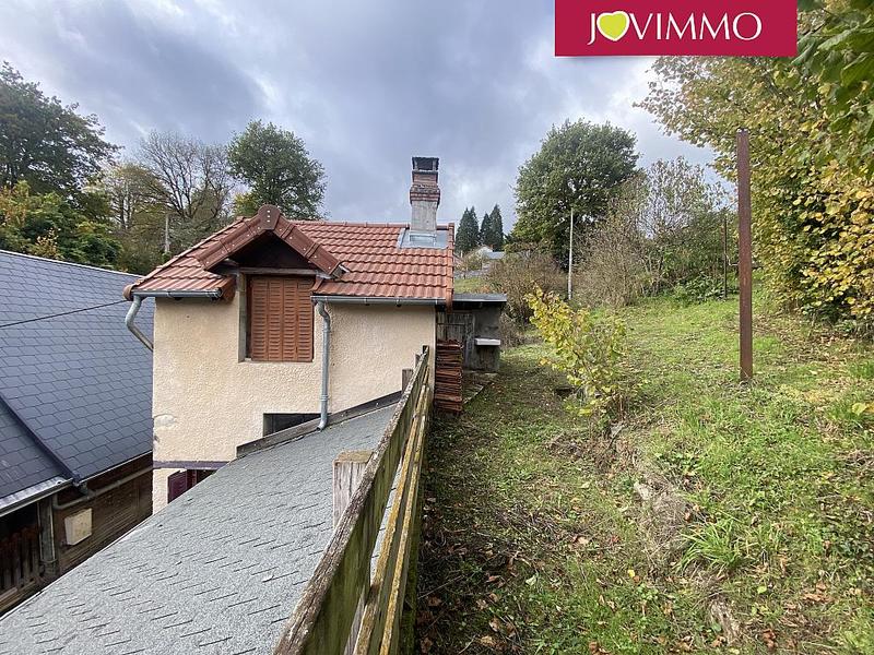 Maison - 335 m² - 16 pièces