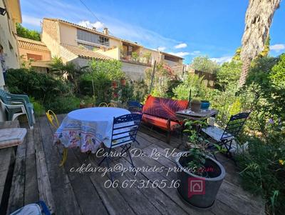 Maison - 95 m² - 5 pièces