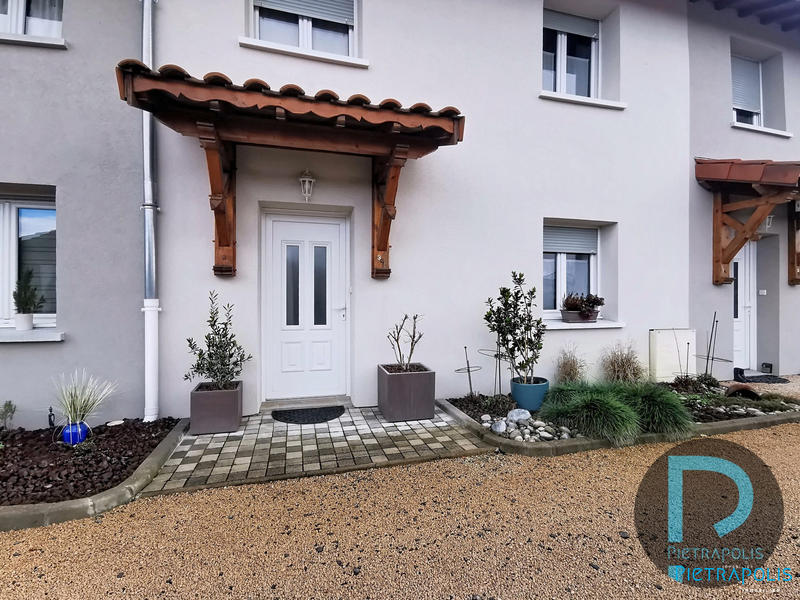 Maison - 98 m² - 4 pièces