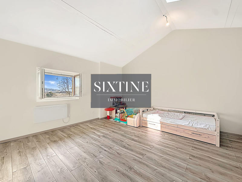 Maison ancienne - 133 m² - 4 pièces