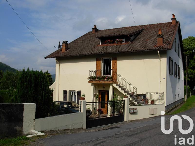 Maison - 327 m² - 5 pièces