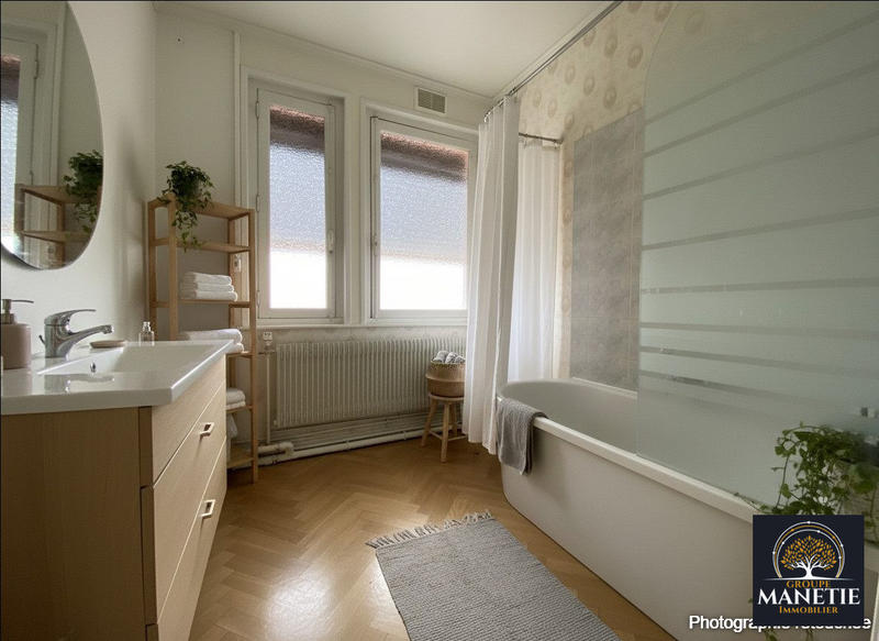 Maison - 77 m² - 5 pièces