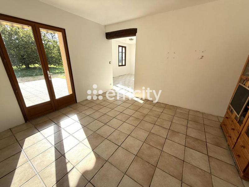 Maison - 169 m² - 7 pièces
