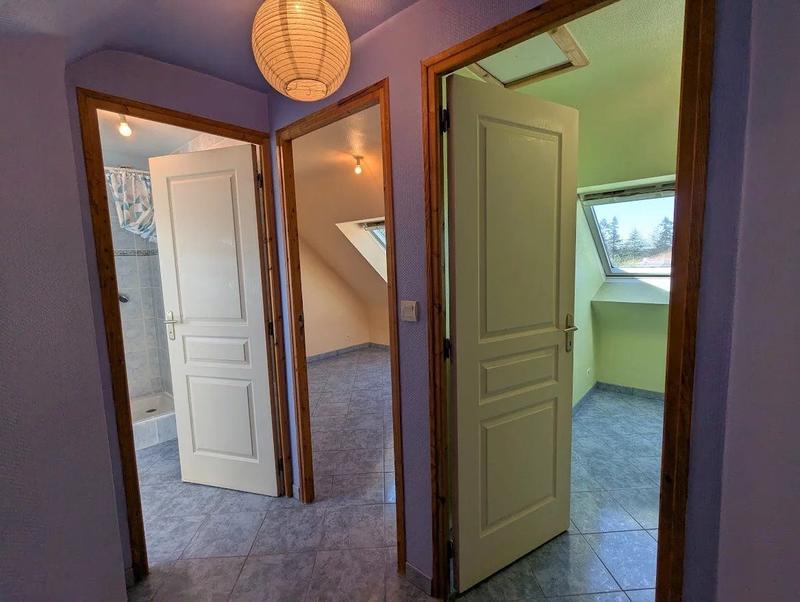 Maison - 284 m² - 12 pièces