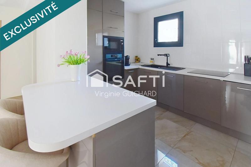 Maison - 350 m² - 9 pièces