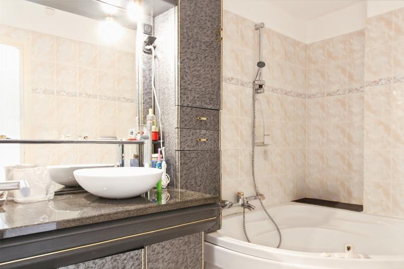 Appartement - 79 m² - 4 pièces