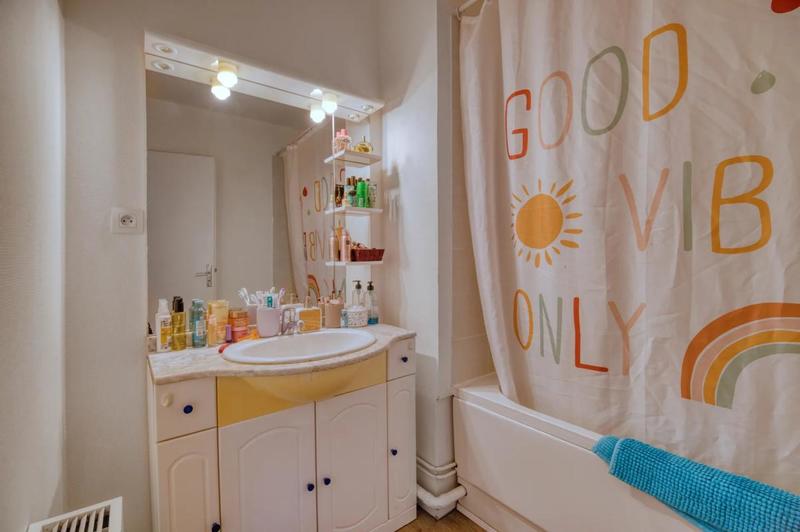 Appartement - 86 m² - 4 pièces