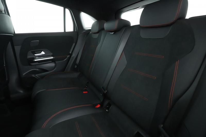 Mercedes Gla 250 e Amg Line 8g-Dct 218 ch