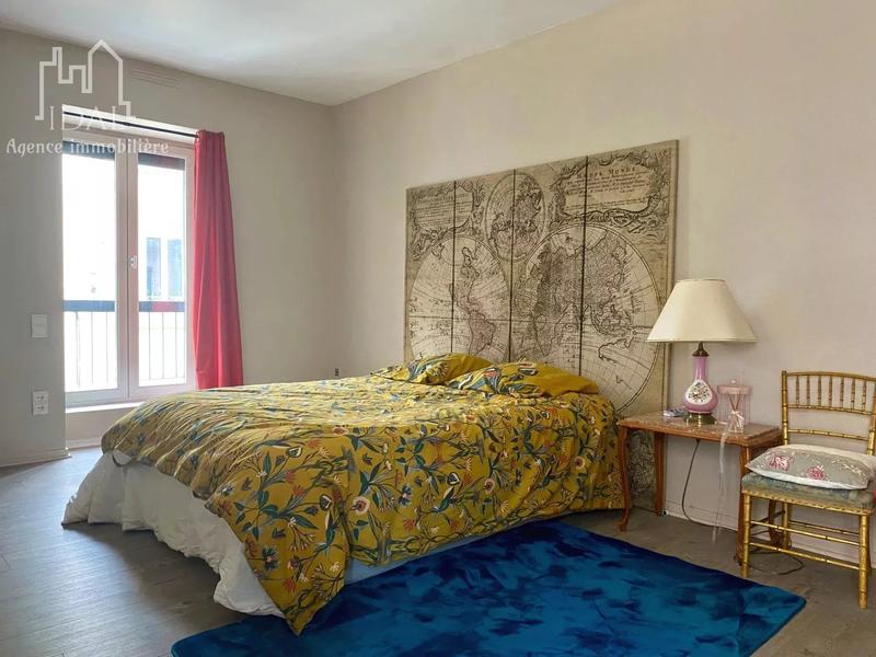 Appartement - 160 m² - 4 pièces