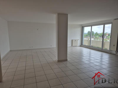 Appartement - 108 m² - 4 pièces