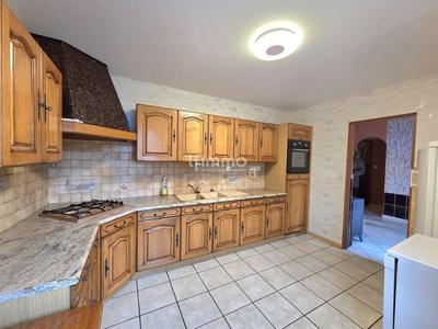 Maison - 102 m² - 5 pièces