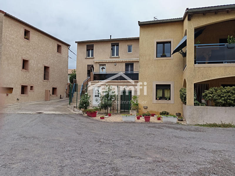 Maison - 93 m² - 5 pièces