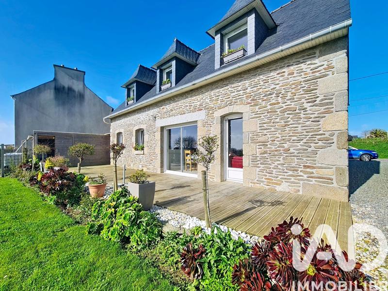 Maison - 143 m² - 5 pièces