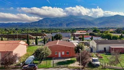 Parking / Garage - 250 m²