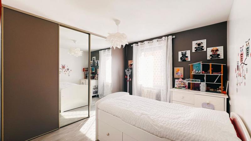 Maison de ville - 232 m² - 9 pièces