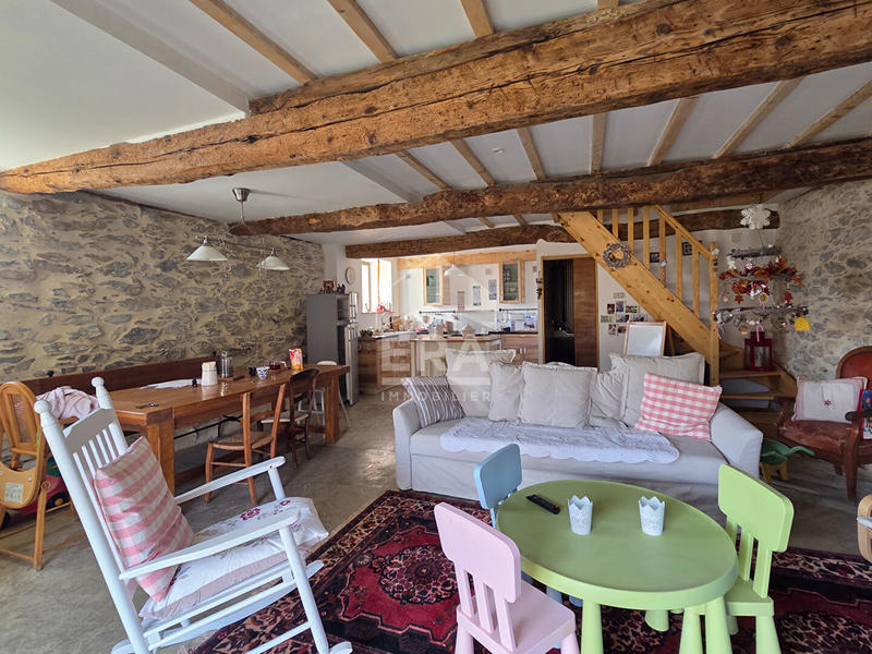 Maison - 89 m² - 3 pièces