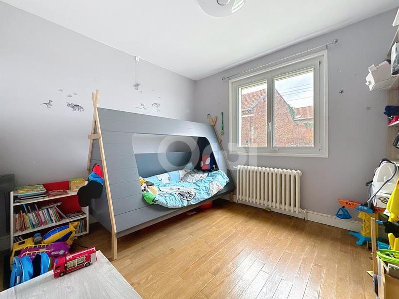 Maison - 80 m² - 4 pièces