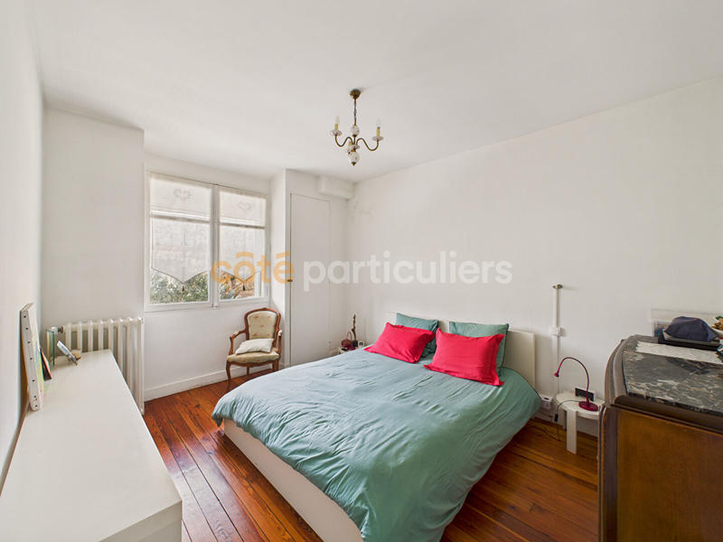 Maison - 180 m² - 7 pièces