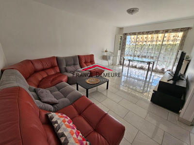 Appartement - 50 m² - 2 pièces