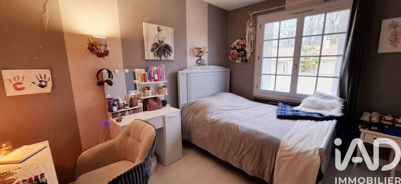 Maison - 209 m² - 6 pièces