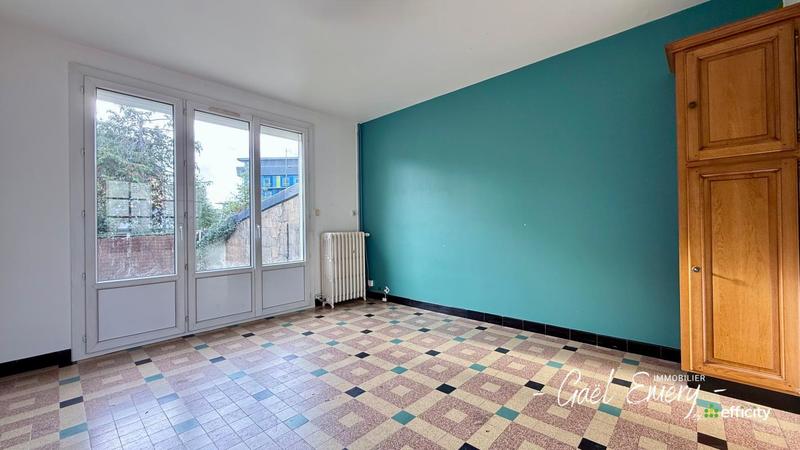 Maison - 83 m² - 5 pièces