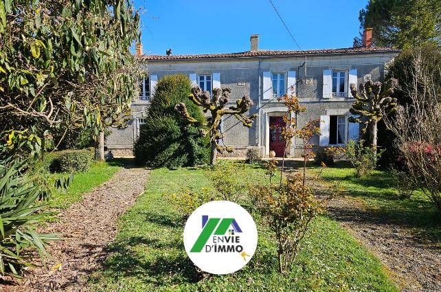 Maison - 189 m² - 5 pièces