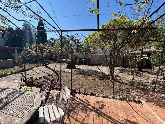 Villa - 136 m² - 10 pièces