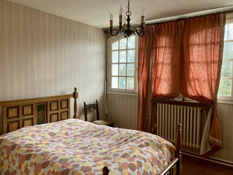 Pavillon - 180 m² - 6 pièces