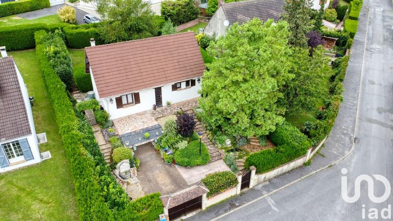 Maison - 95 m² - 4 pièces