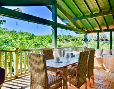 Maison - 227 m² - 8 pièces