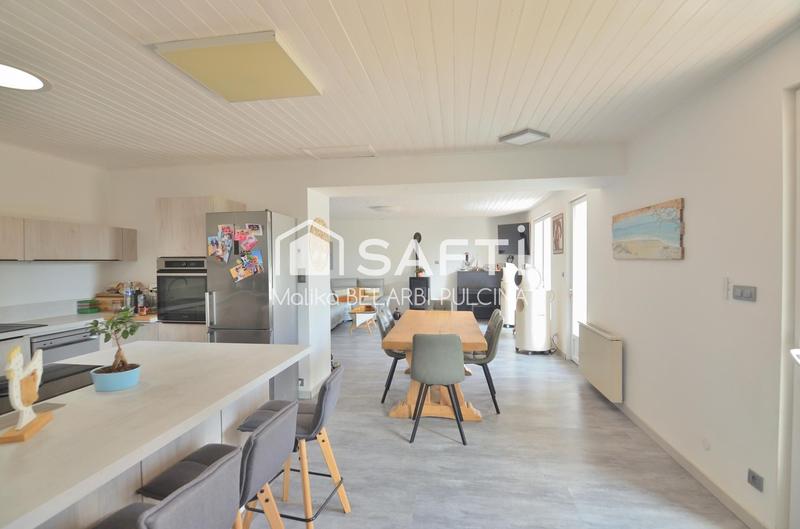 Maison - 231 m² - 13 pièces