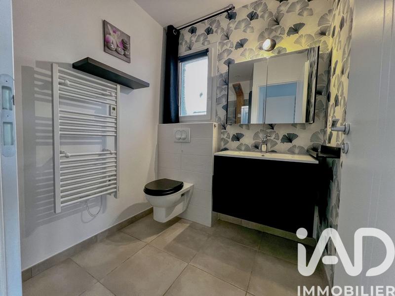 Maison - 121 m² - 5 pièces